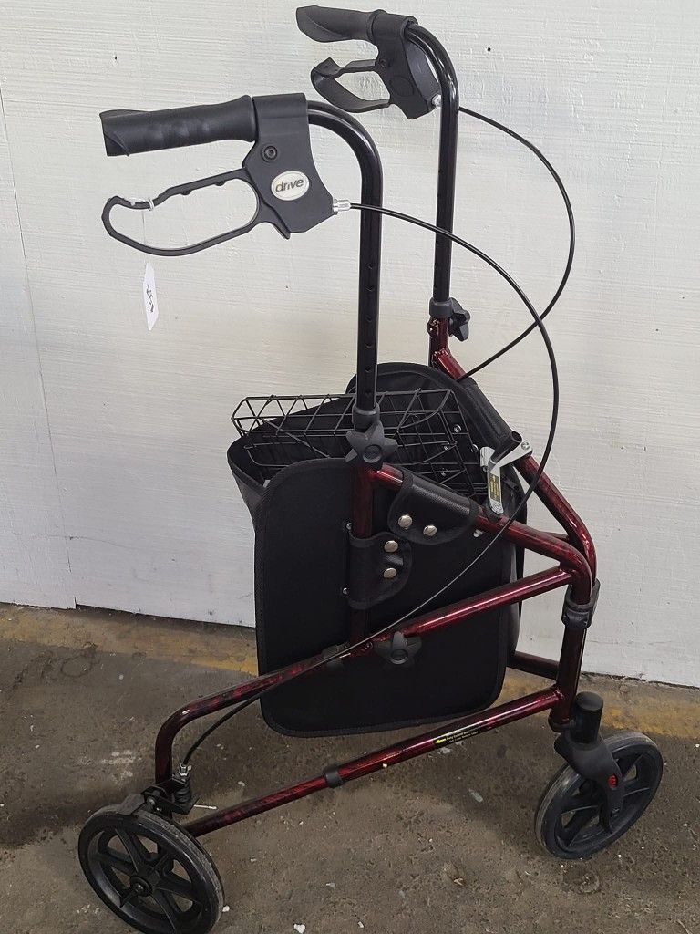 Drive 3 Wheel Rollator (Excellent Condition)