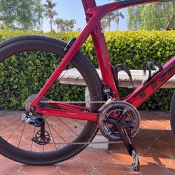 2020 Trek Madone Road Bike 