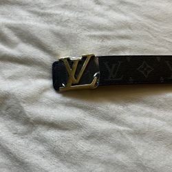Lv Belt Size 35-37