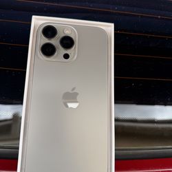 Iphone 16 pro max 256Gb unlocked any sim