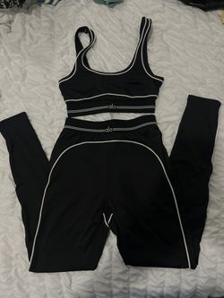 Alo Set