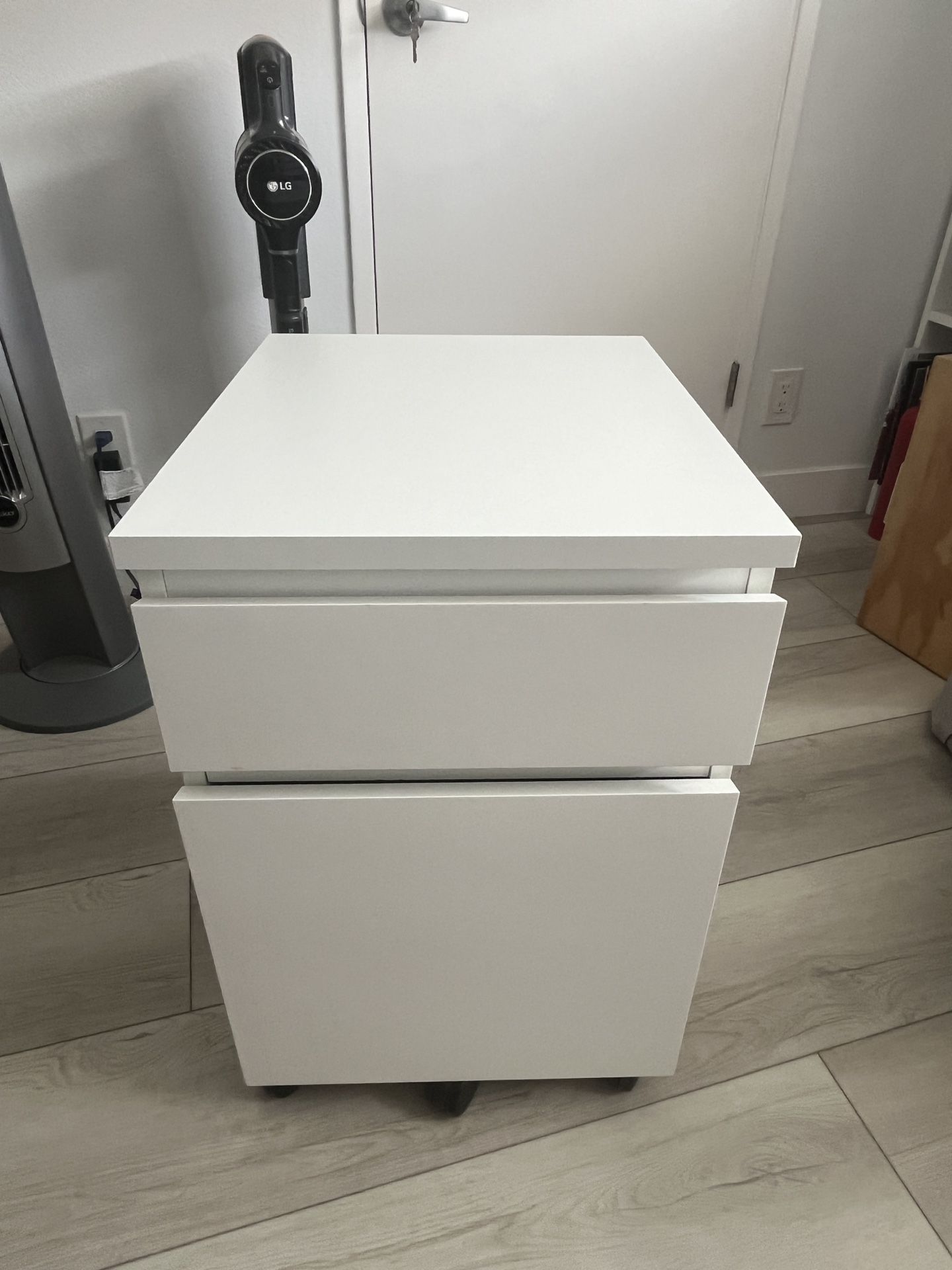 2 Drawer Rolling File Cabinet 