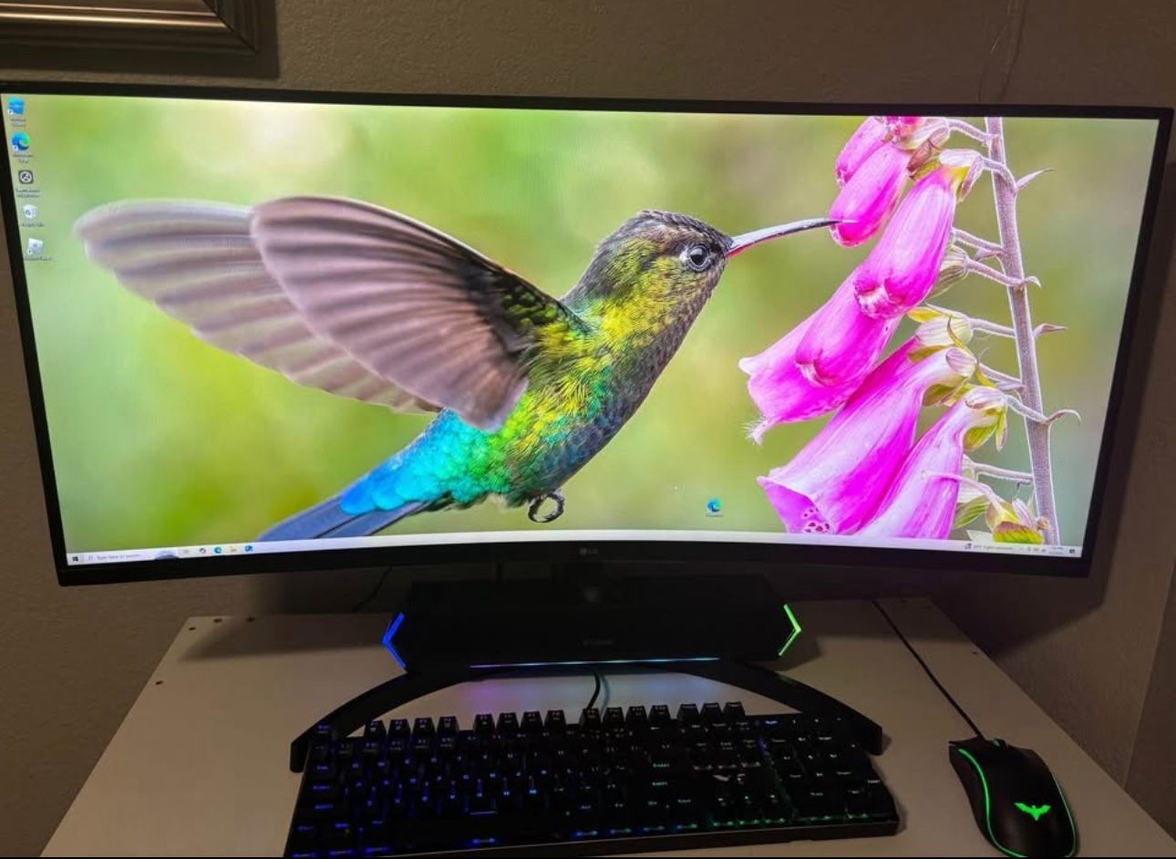 LG Ultrawide curved 35inch monitor