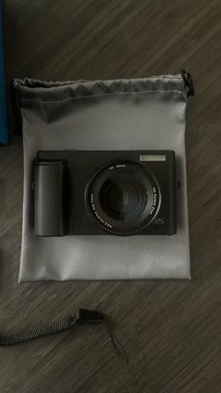 Brand new 4K digital camera 32g