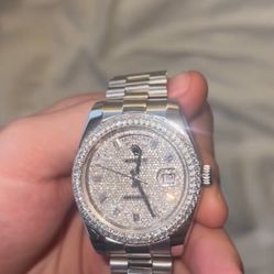 Luxury Mens Diamond Watch 