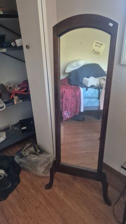 Wardrobe mirror