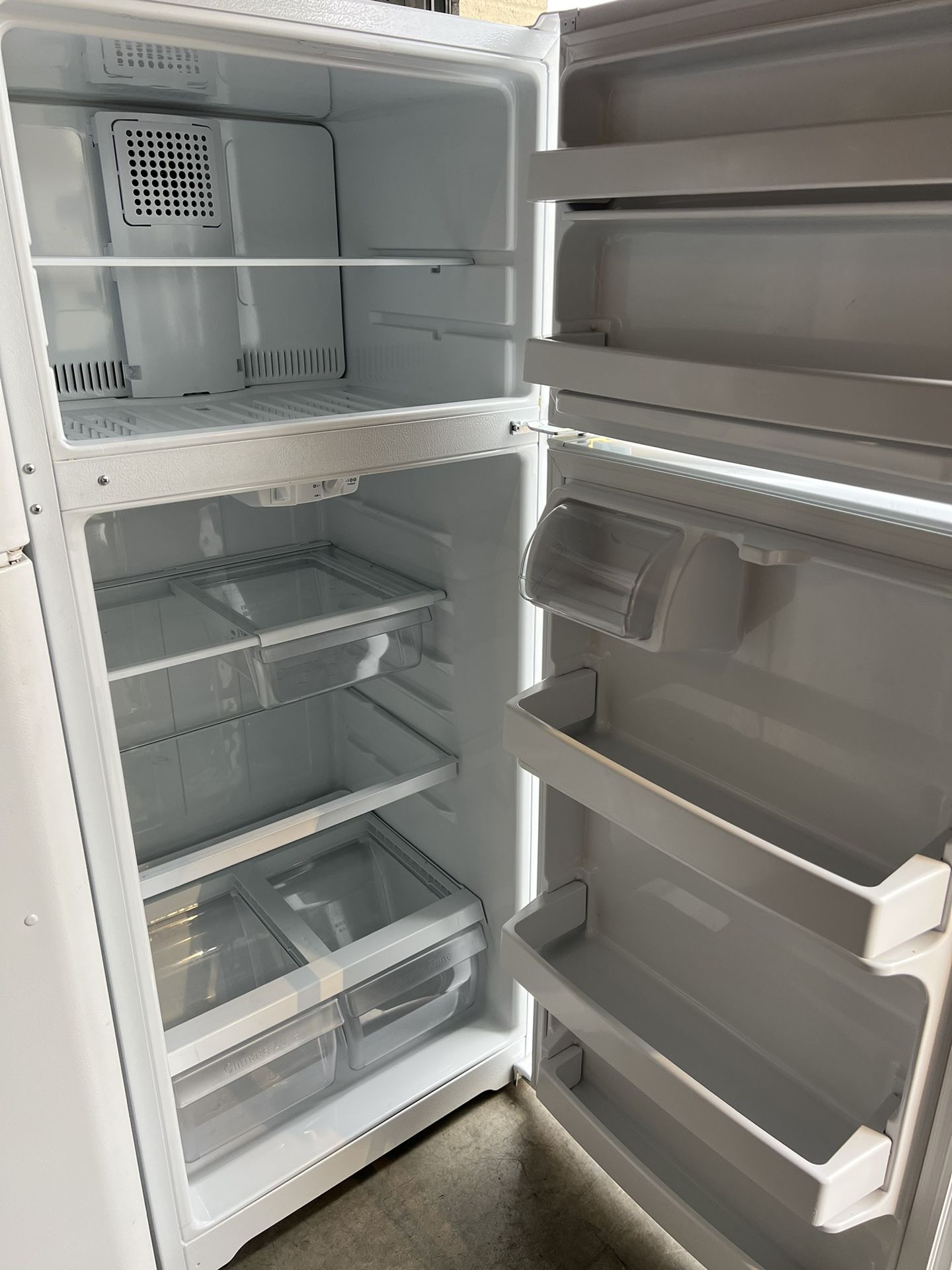 🍊 2022 GE REFRIGERATOR FRIDGE (FREE DELIVERY/WARRANTY)