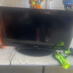 Toshiba Small Tv