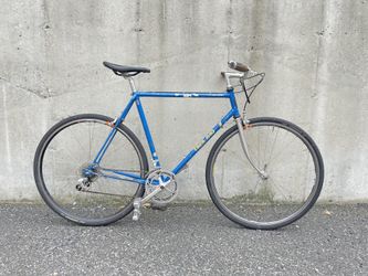 Classic Road Bike Trek 600 series, made in the USA