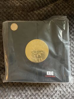 Mezco One 12  Krig Asia Exclusive 