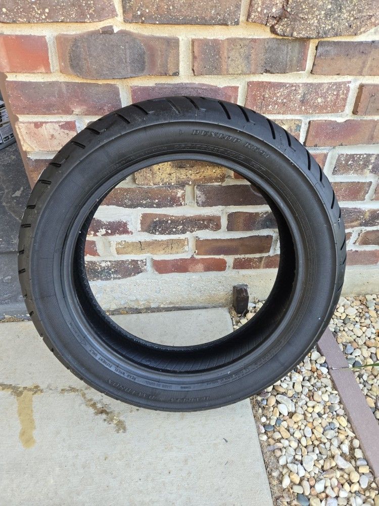 160/60/17 Dunlop Motorcycle Tire