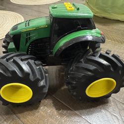 Tractor 