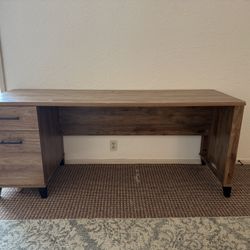 Large Desk