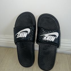 Nike Slides 