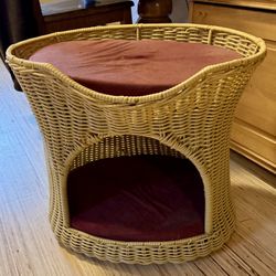 Wicker 2-Bed Cat Condo