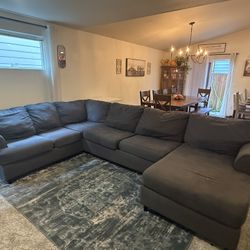 Free Sectional Couch 