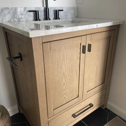 Avanity Modero 30" Free Standing Single Basin Vanity Set with Cabinet and Marble Vanity Top