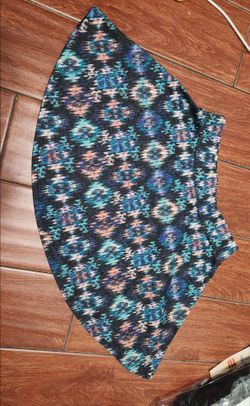 Beautiful Xhilaration Girls Flowy Aztec geometric Skirt Sz L(10/12)
