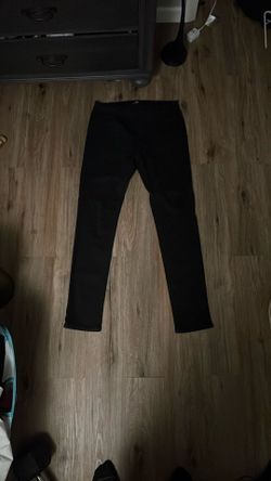 Forever 21 Black Jeans Size 32