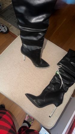 Azalea Wang Boots
