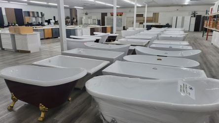 Bathtub, freestanding