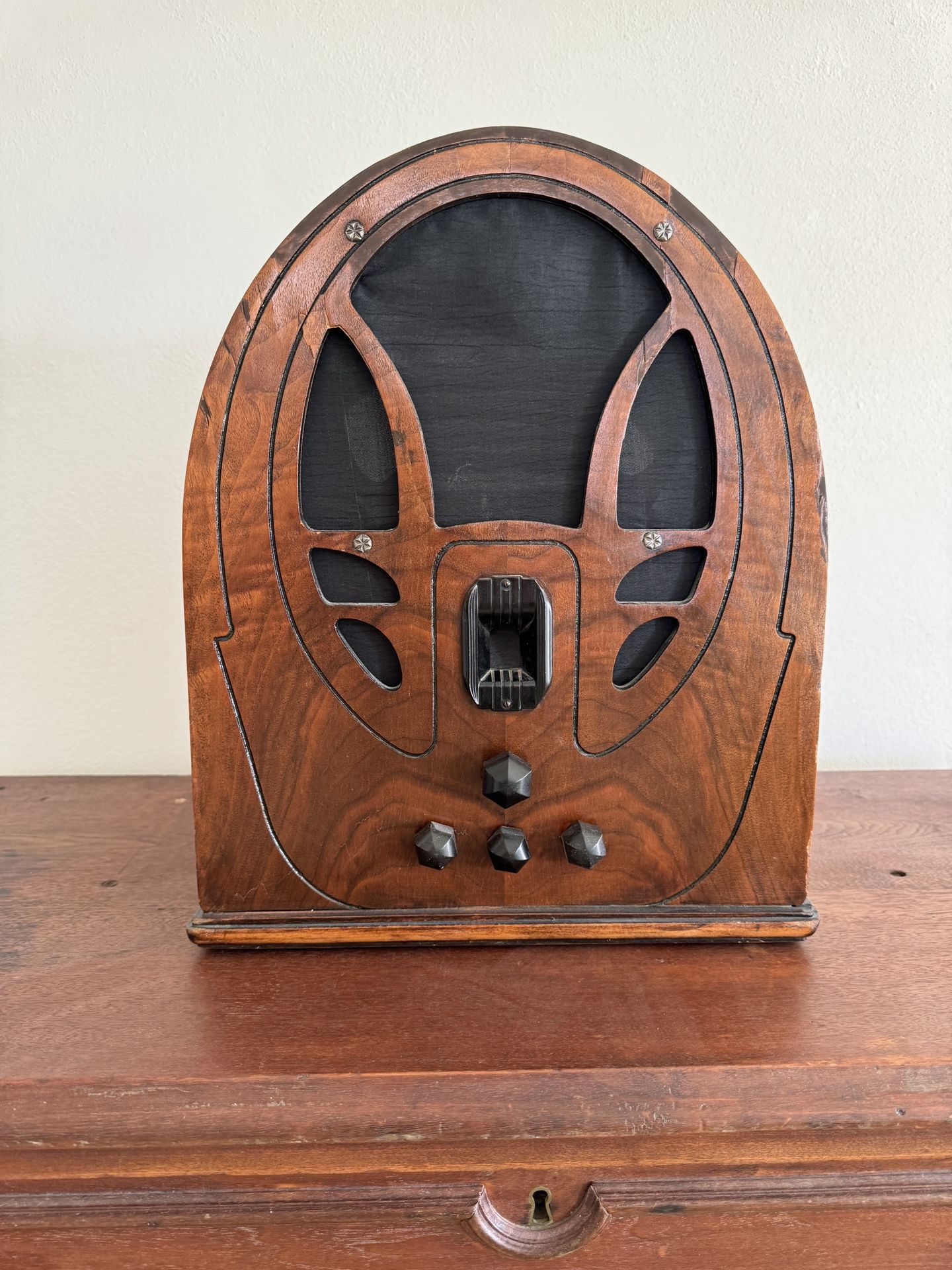 Vintage Cathedral Radio