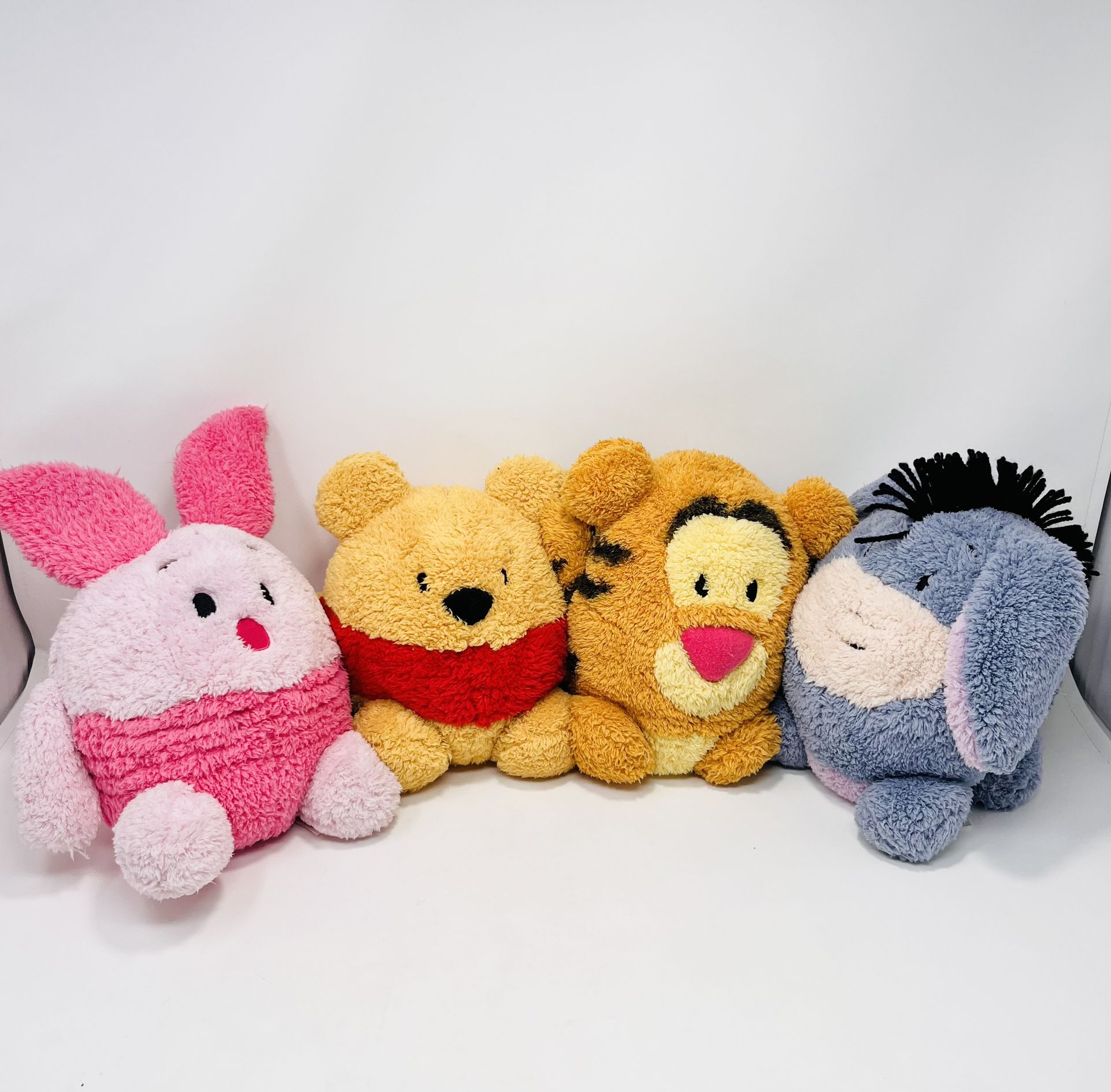Disney Hong Kong Winnie the Pooh Fuzzy Round Plush Ball 8" Plush Set/Lot Of 4