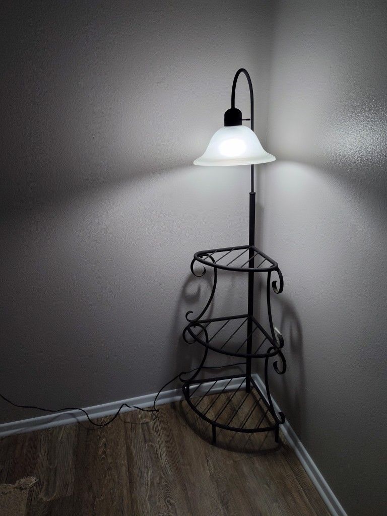 3 Tier Iron corner Shelf with Lamp