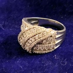 Ladies Diamond Wedding Ring