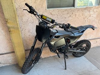E Moto