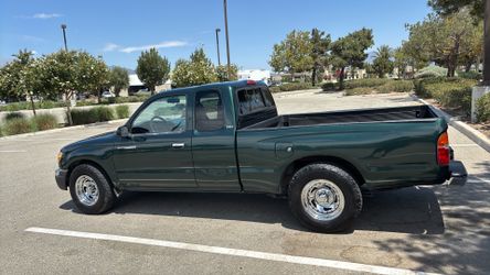 2000 Toyota Tacoma