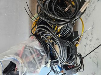 Power guitar cords and mic cords