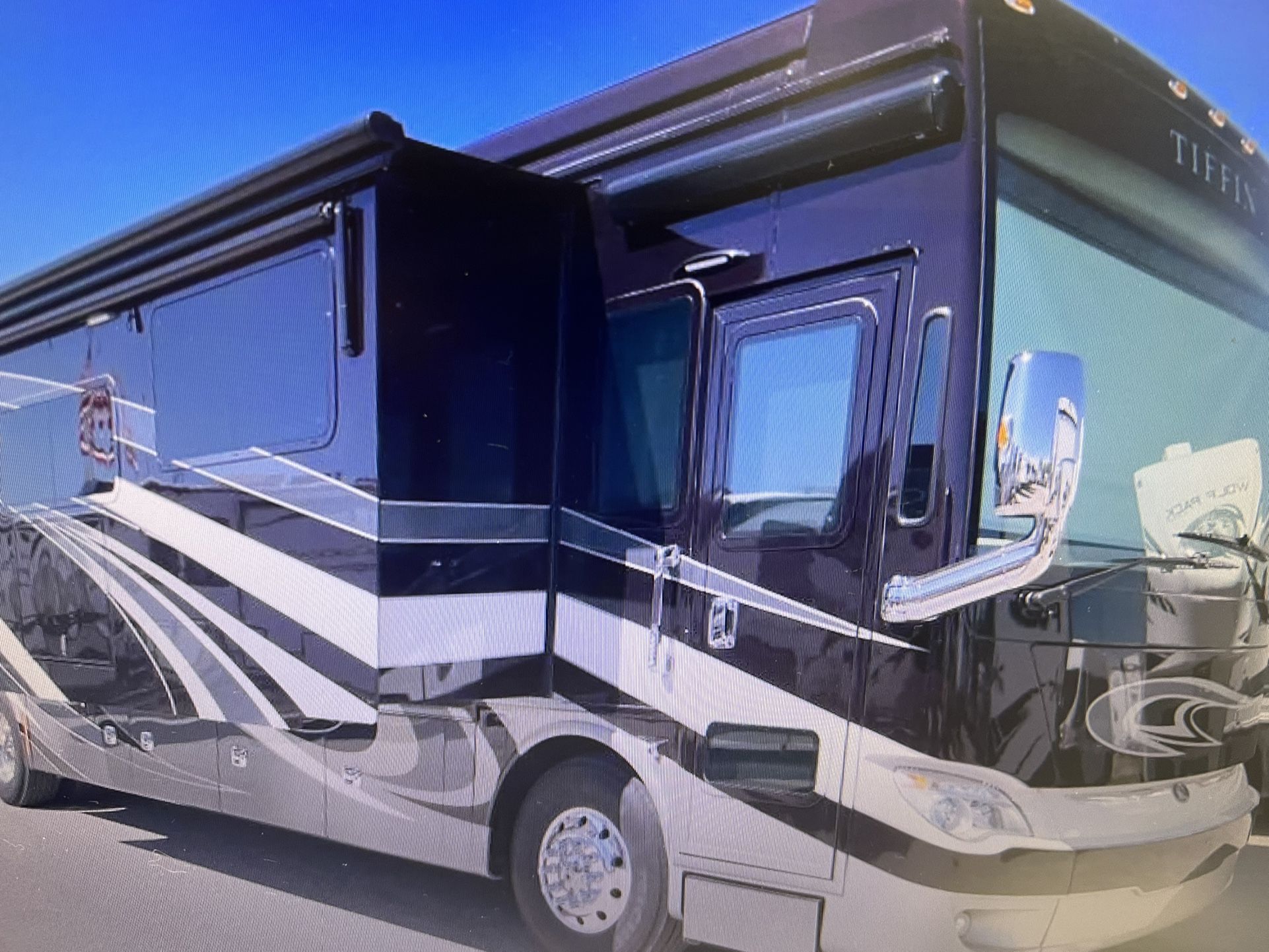 2018 TIFFIN ALLEGRO BUS 40SP