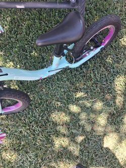 Bicicleta para niños en buenas condiciones.