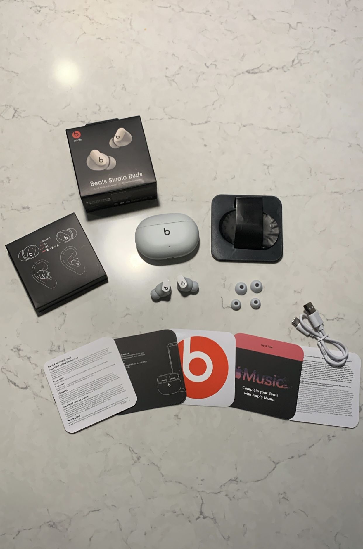 Beats Studio Buds - White
