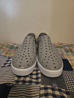 New London Fog shoes size 11