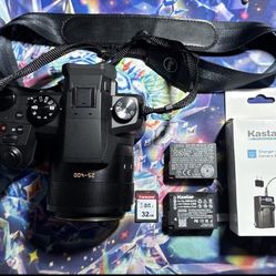 Leica V-Lux 5 (typ 7741) 20.1MP Super Zoom Digital Bridge Camera Body