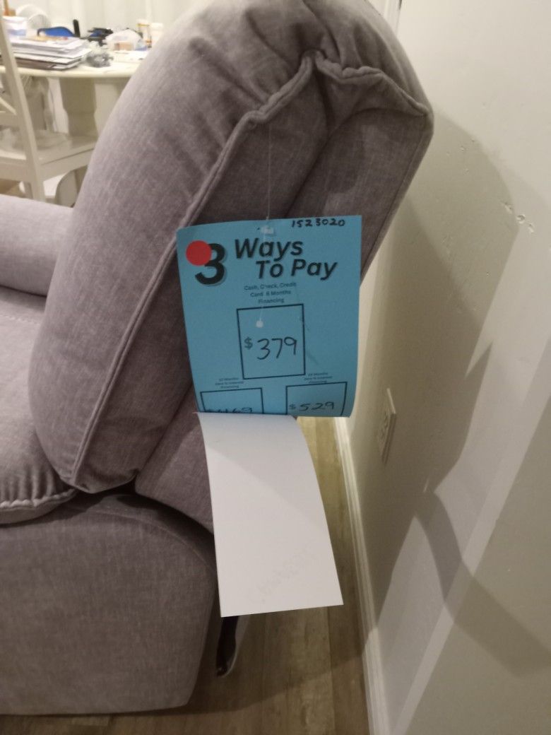 Brand New Small Recliner Never Used Does Not Fit My Body Paid 379 One Week Ago Will Sell For 250 Brand New Nice
