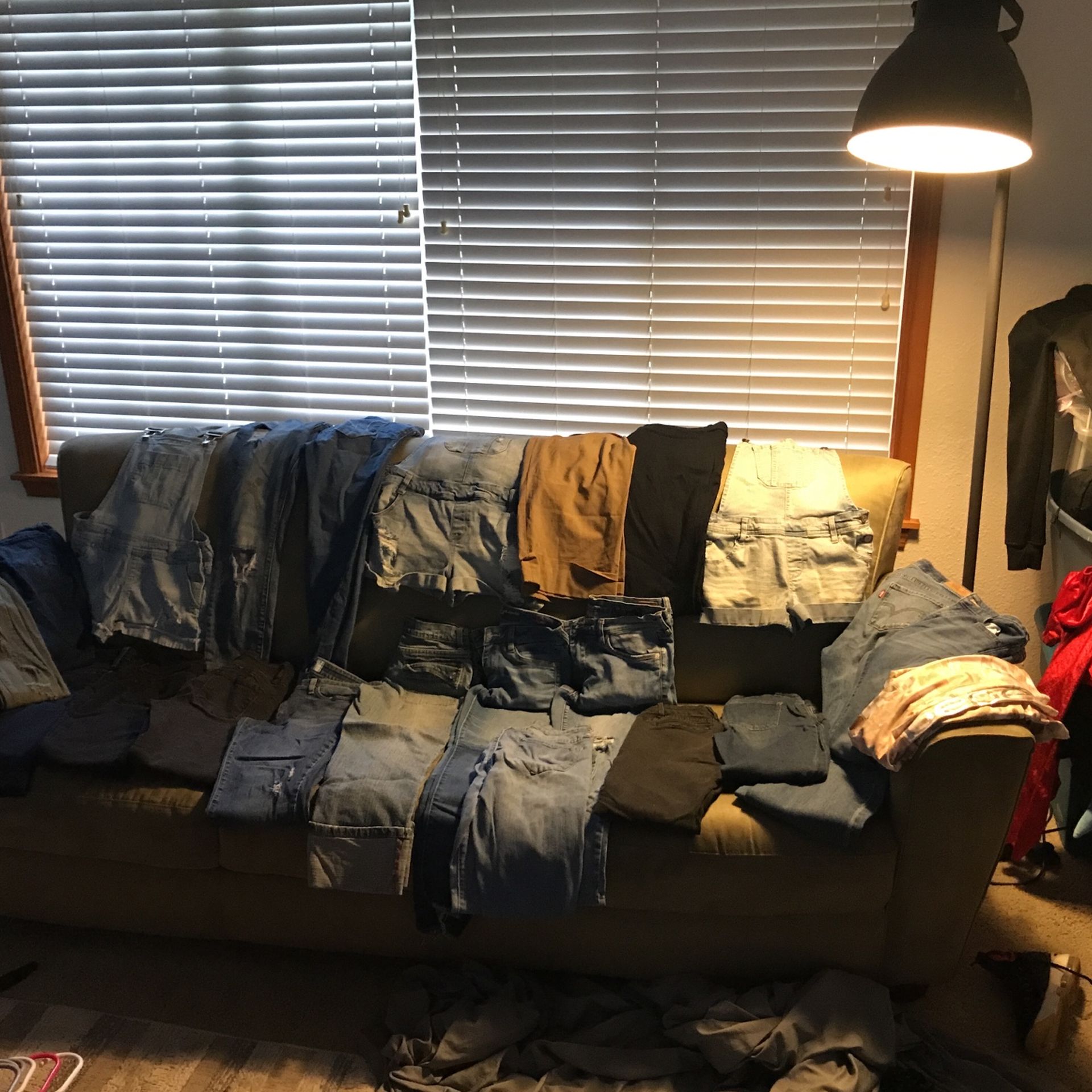 16 Pairs Of Jeans 3 Overall Shorts 2 Leggings 1 Dress Pants 1 Capri
