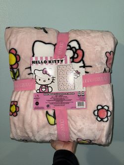 Hello Kitty Blanket 