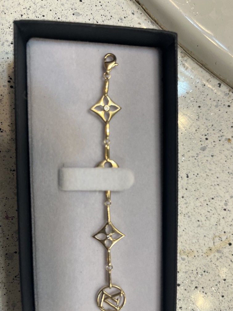 14kt Gold LV Bracelet