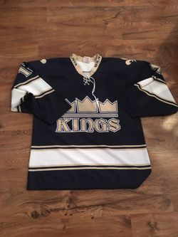 Sz xl Kings hockey jerseys