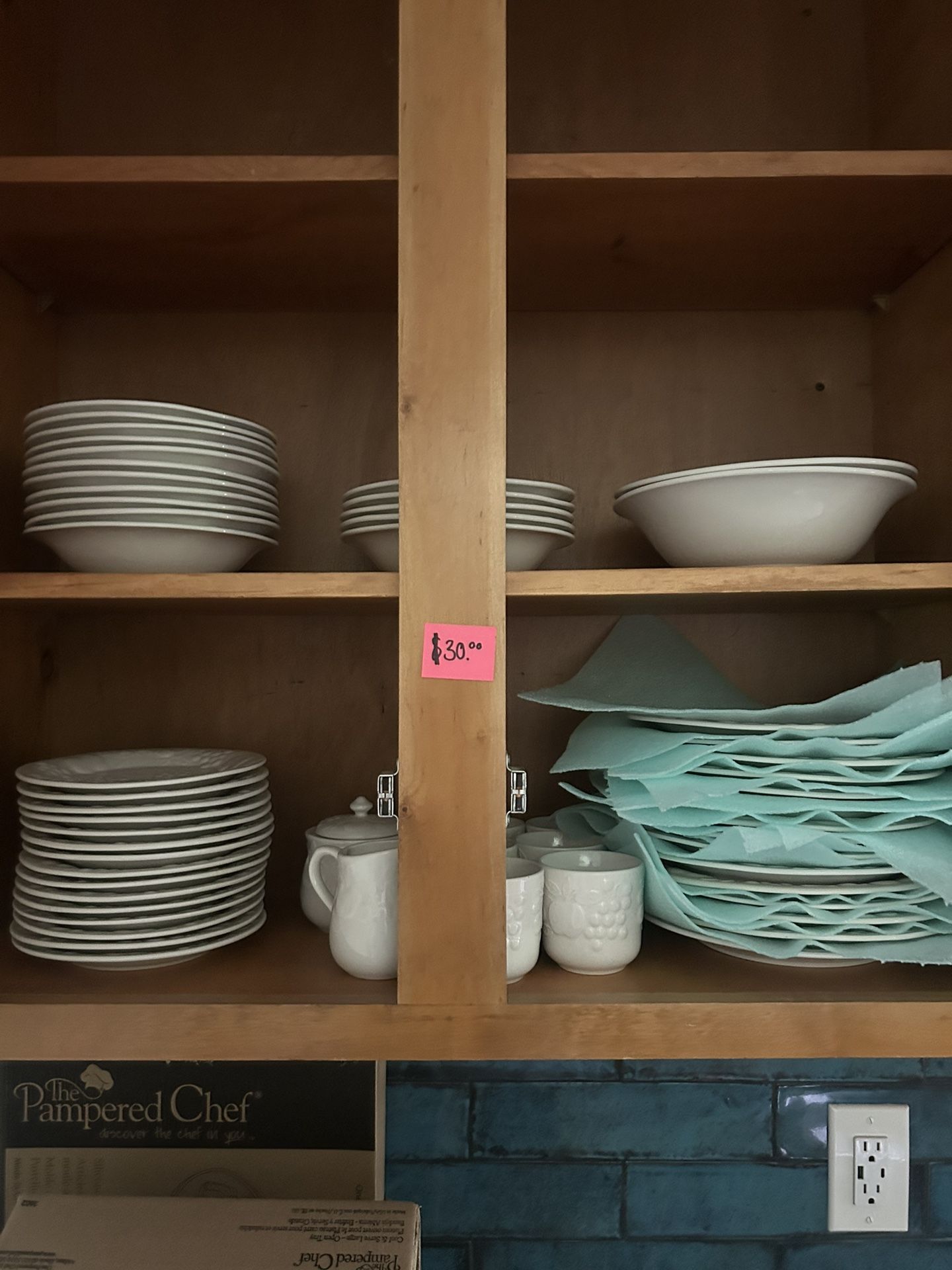 Place settings- White With Fruit