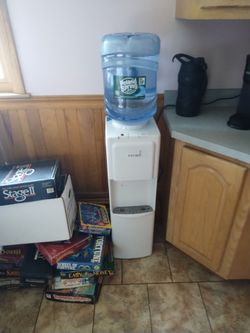 Water cooler