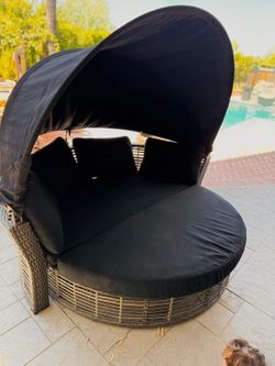 Outdoor Sunbrella and Wicker Round Daybed with Canopy