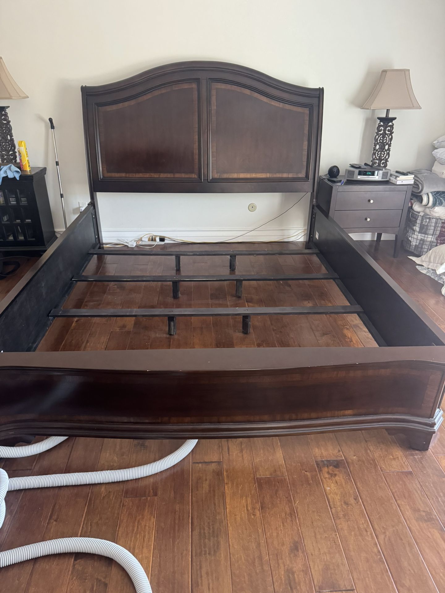 California King Wood Sleigh bed
