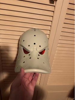 Anaheim Ducks Wild Wing mask promo giveaway