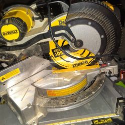 DeWalt Miter Saw DWS716