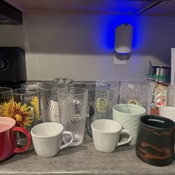 Cups & Mugs 