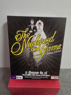The Newlywed Game Deluxe Edition Board Game